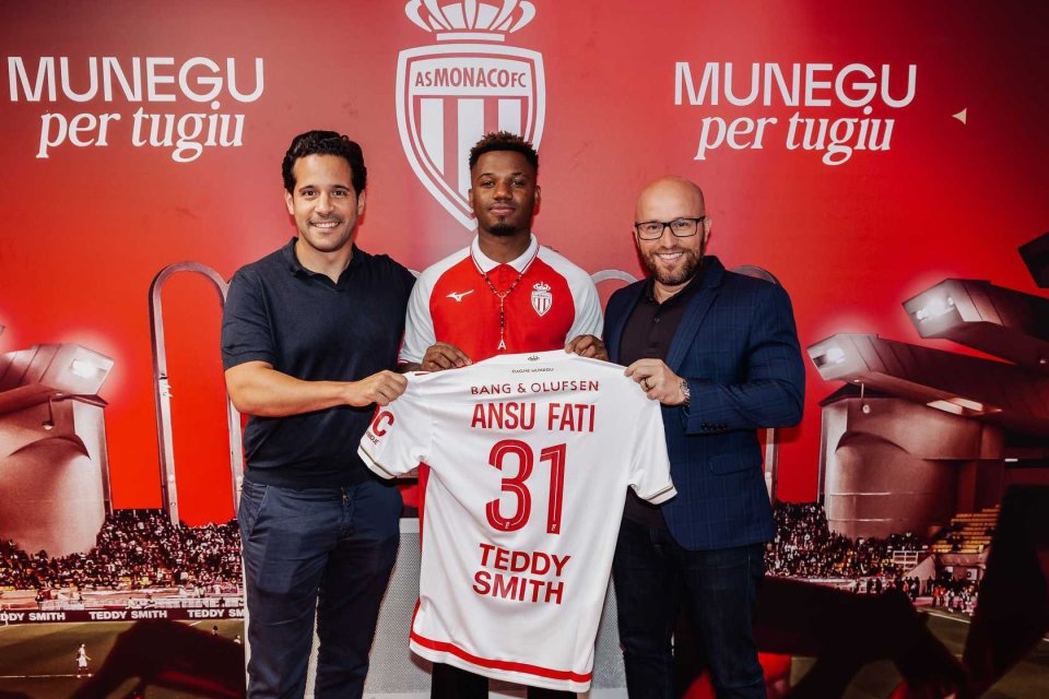 2017 赛季：迈阿密马林鱼队被谢尔曼财团收购，德瑞克·基特出任 CEO